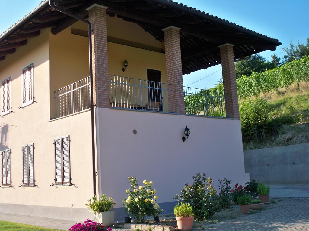 Cascina La Corte Bed and Breakfast Neive Buitenkant foto