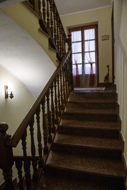 Cascina La Corte Bed and Breakfast Neive Buitenkant foto